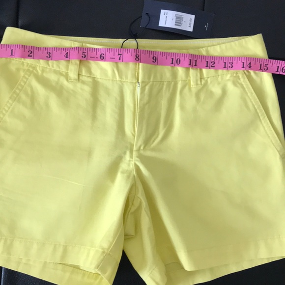 Beautiful yellow - Picture 3 of 3